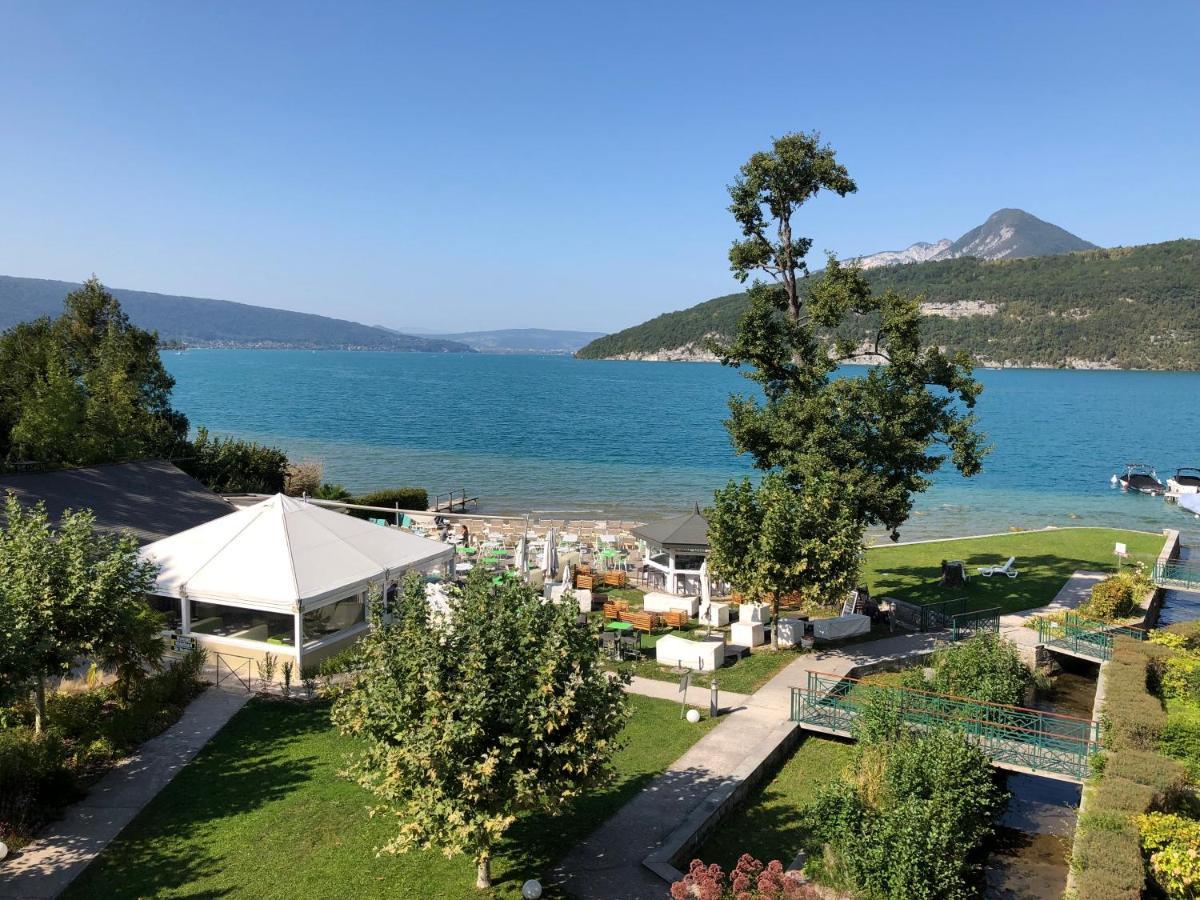 Au Bord Du Lac D'Annecy, Logement Type Loft, Dans Residence Avec Plage Et Ponton Privee Duingt Exterior foto