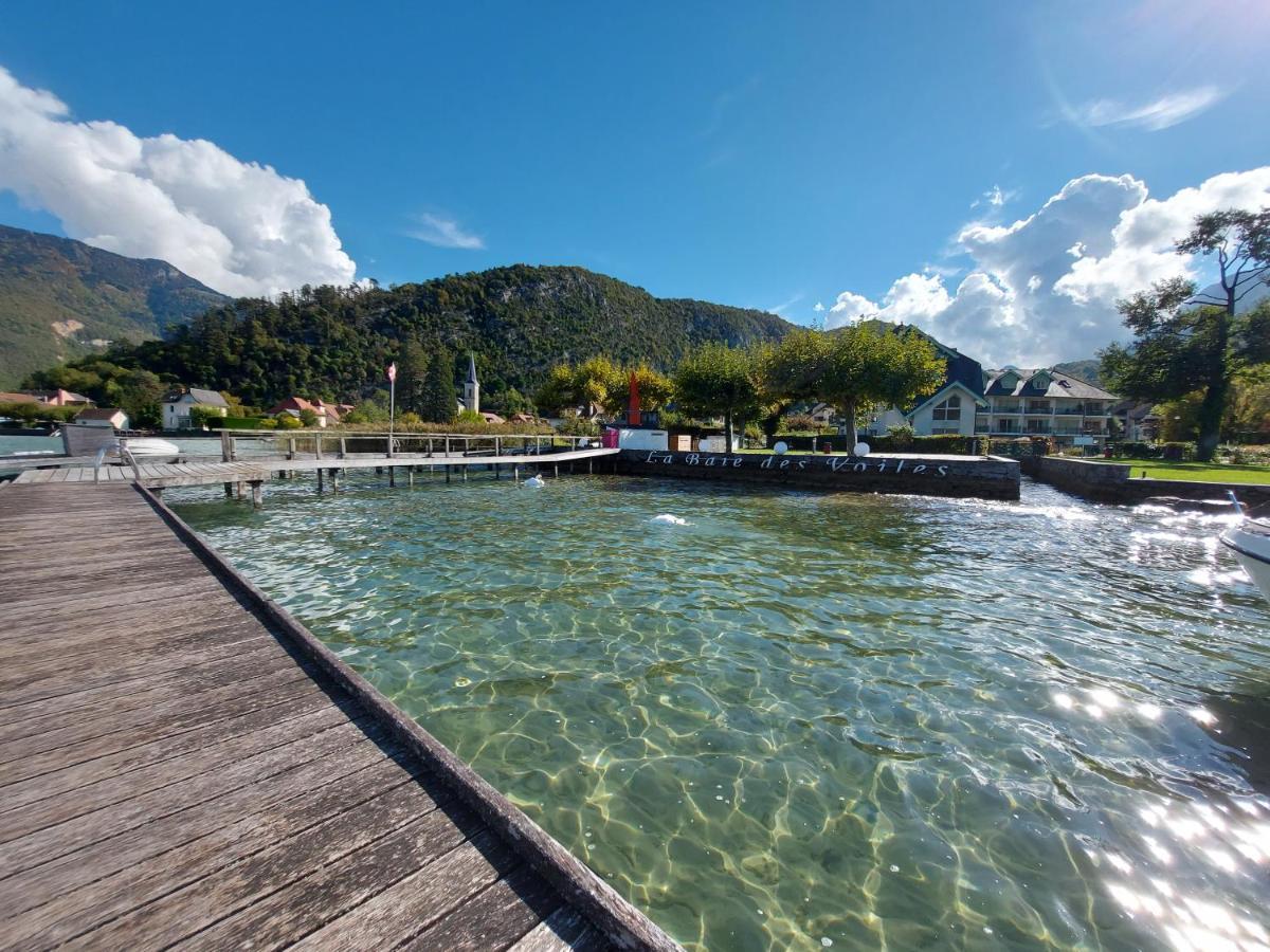Au Bord Du Lac D'Annecy, Logement Type Loft, Dans Residence Avec Plage Et Ponton Privee Duingt Exterior foto